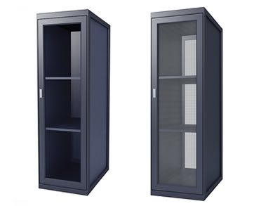 Server Rack with Plexiglas Door vs. Perforated Door